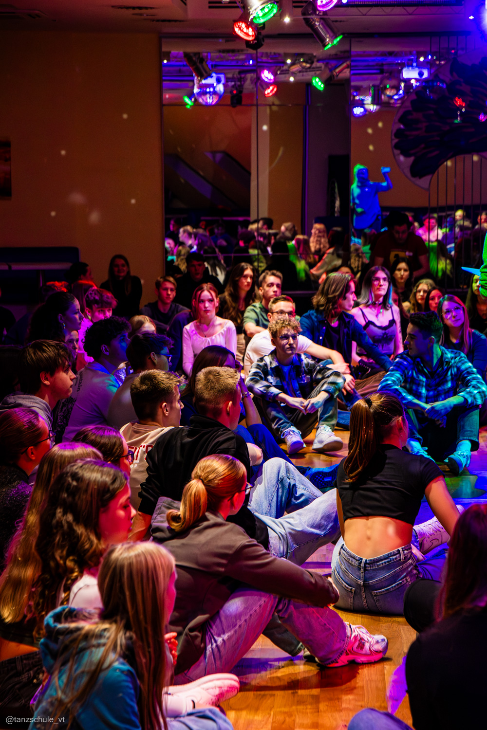 Come Together Party 8289